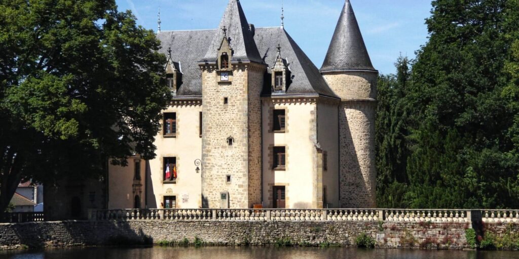 étang et chateau de nieul